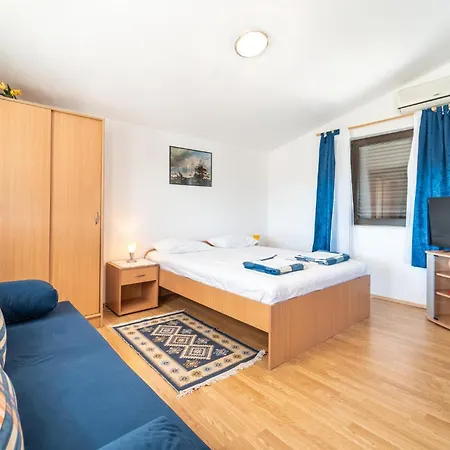 Stunning In With House Sea View Apartment