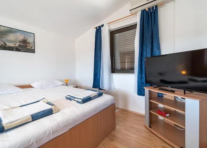 아파트 Lovely In With Wifi